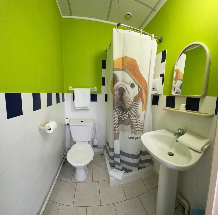 Le Petit Logis Otel Beaumont-en-Véron Dış mekan fotoğraf