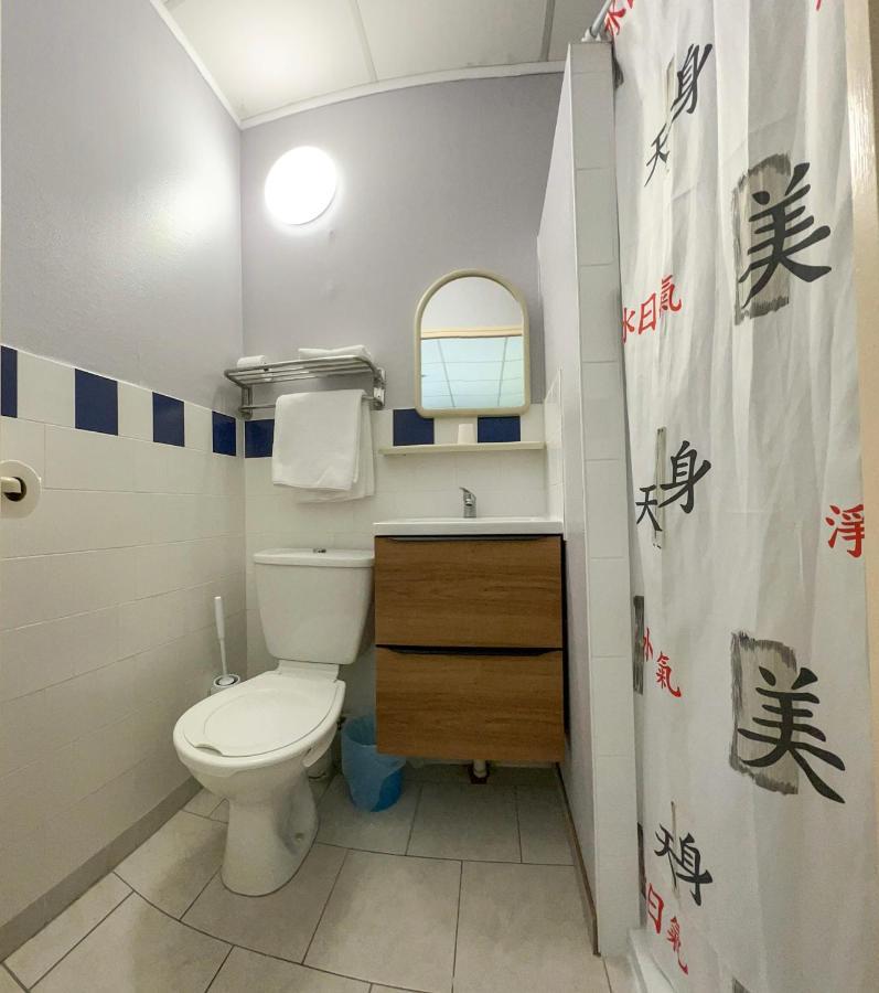 Le Petit Logis Otel Beaumont-en-Véron Dış mekan fotoğraf